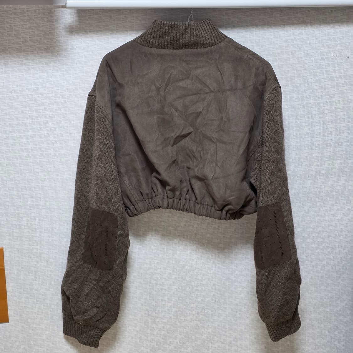 라코스테)빈티지 브라운 리폼 크롭 봄버 집업 스웨이드 y2k 니트패딩자켓 상품이미지3