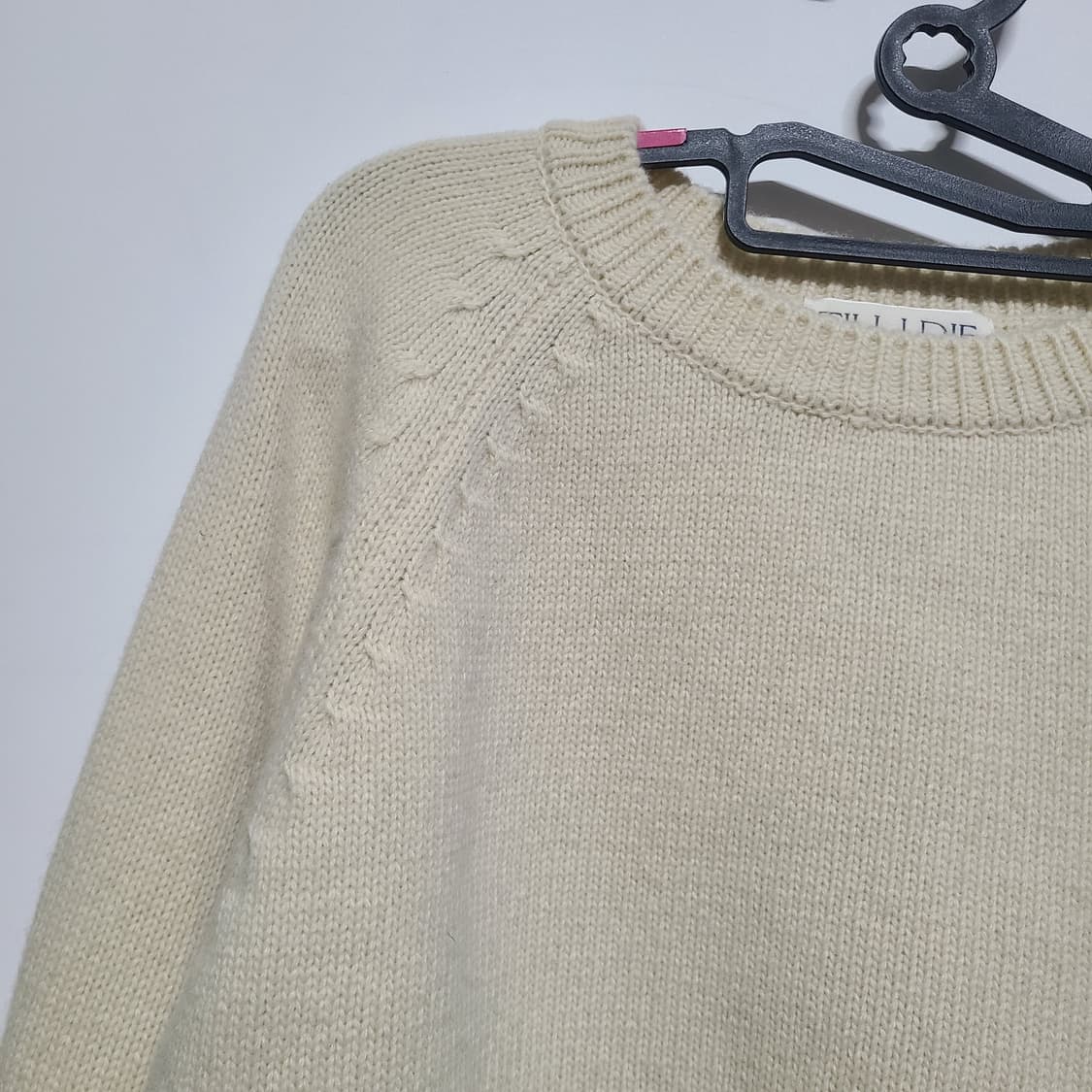 틸아이다이 울50퍼 니트 상품이미지7