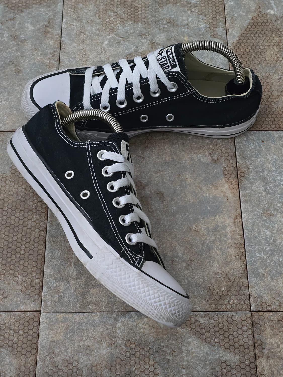 (235)컨버스 척테일러 올스타 로우 검흰 상품이미지4