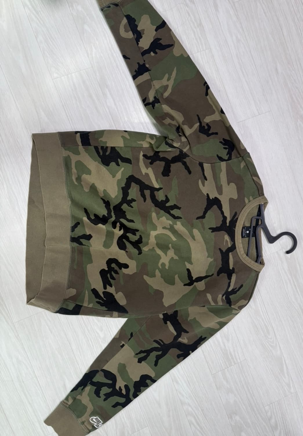 나이키 맨투맨 상품이미지3