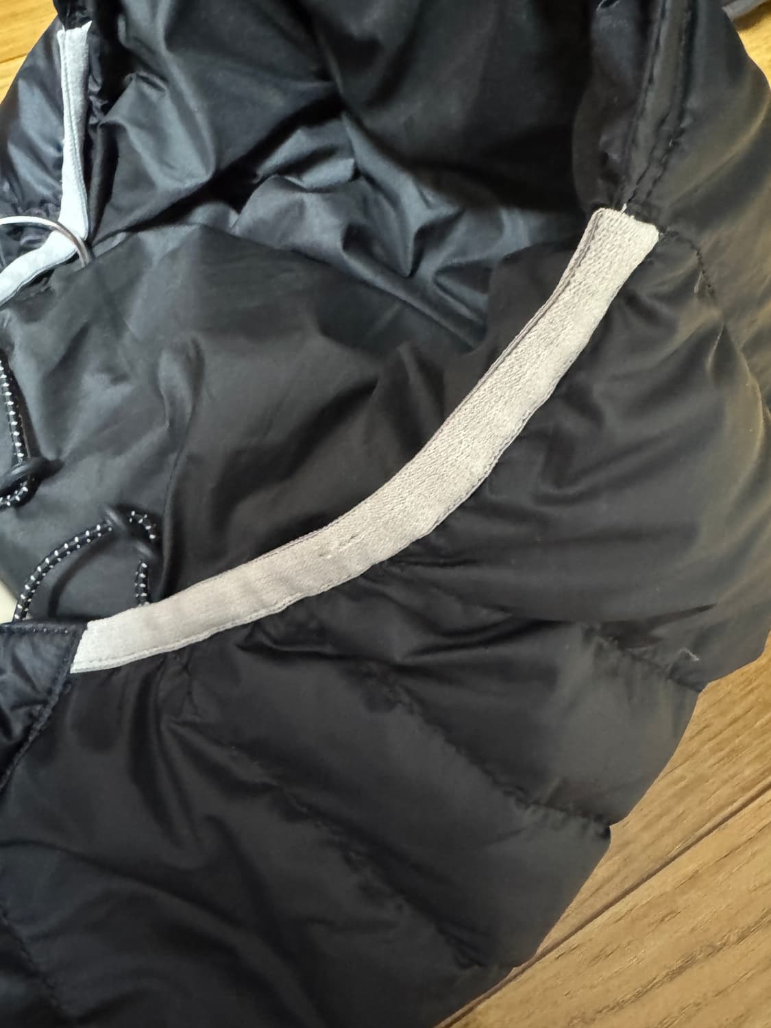 테켓 경량패딩 s사이즈 블랙 상품이미지7