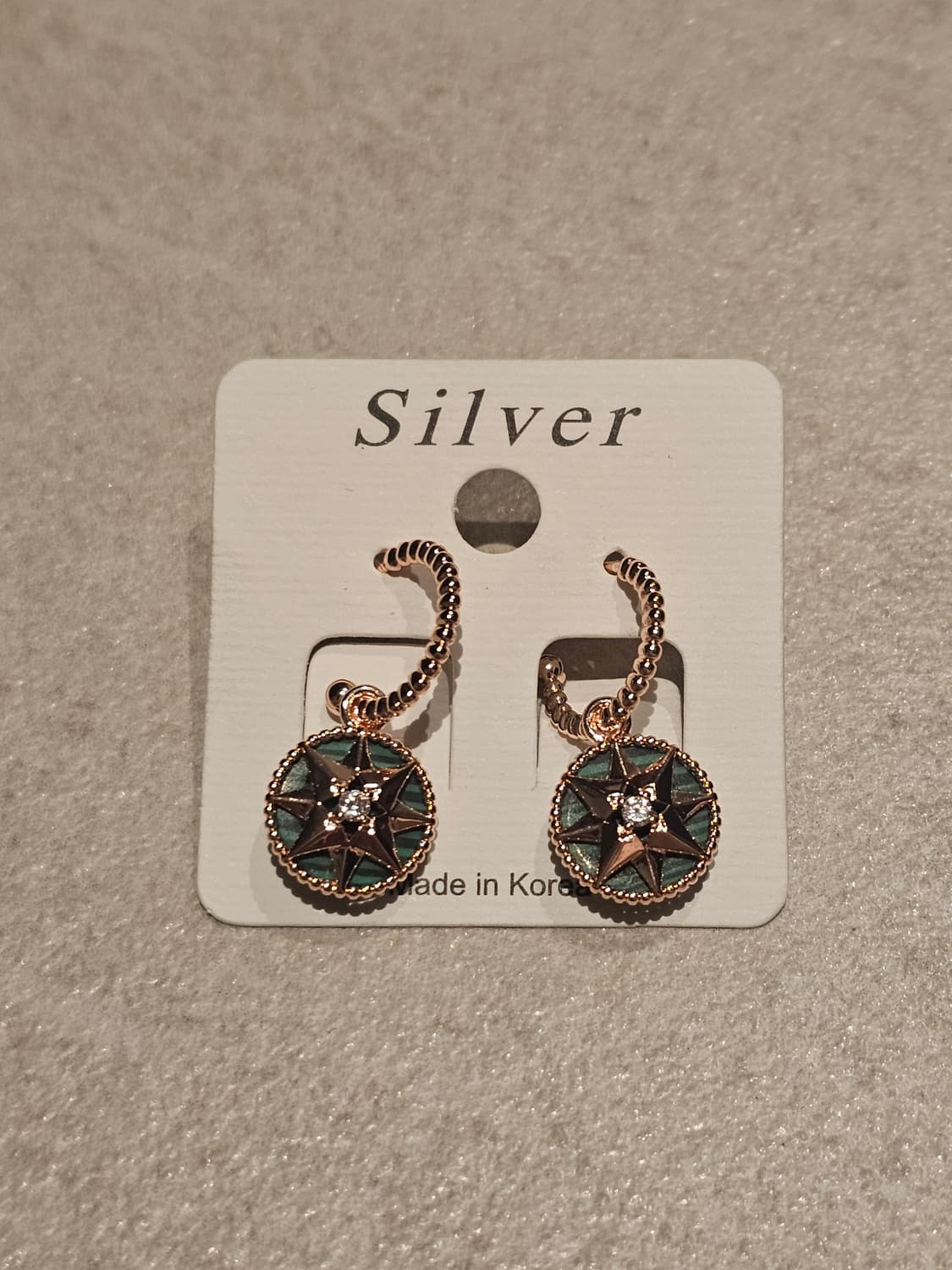 디올 로즈드방 빈티지 별 포인트 귀걸이 (새상품) 상품이미지1