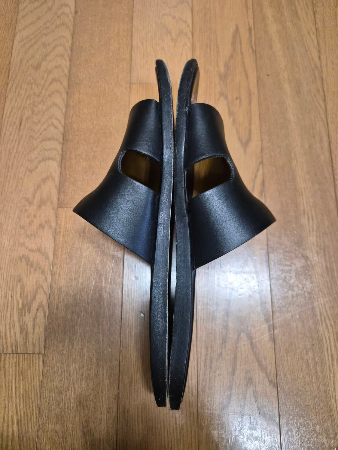 (정품) 에르메스 이즈미르 슬리퍼 43 (명품 남자 신발 샌들) 상품이미지4