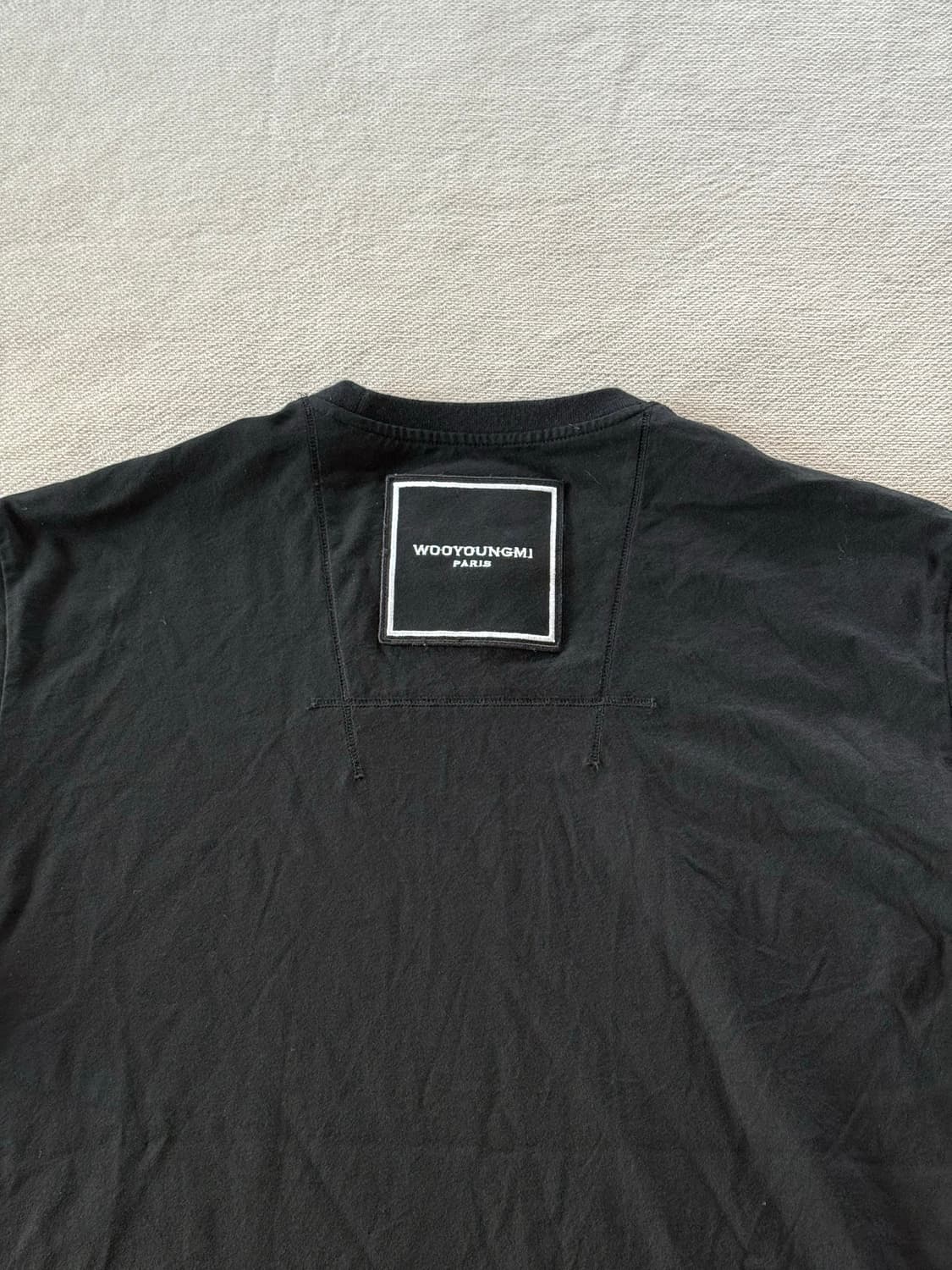 우영미 코튼 스퀘어 라벨 티셔츠 상품이미지5