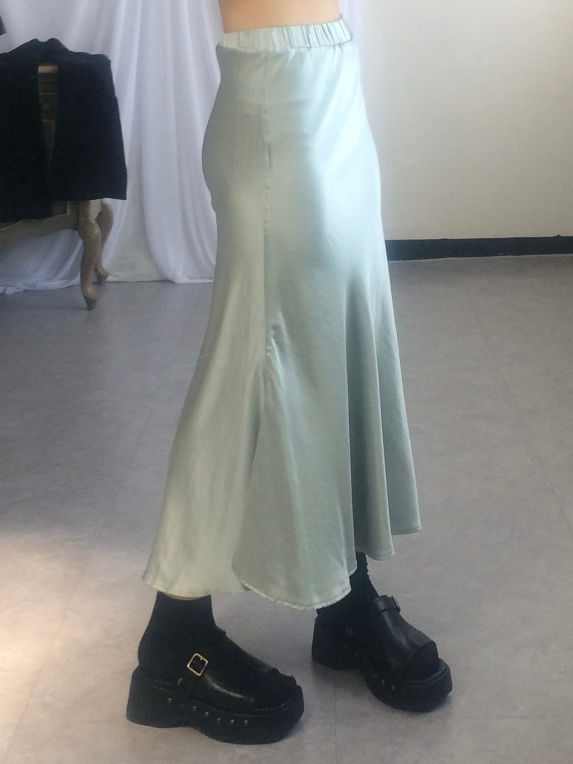 Glossy long skirt 상품이미지7
