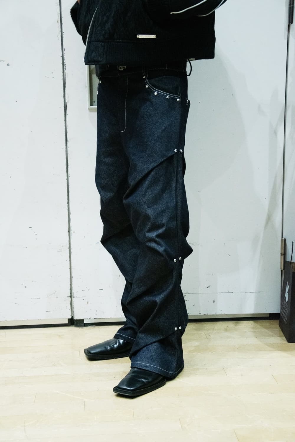 AAO viedit starry stud random tuck pants 상품이미지9