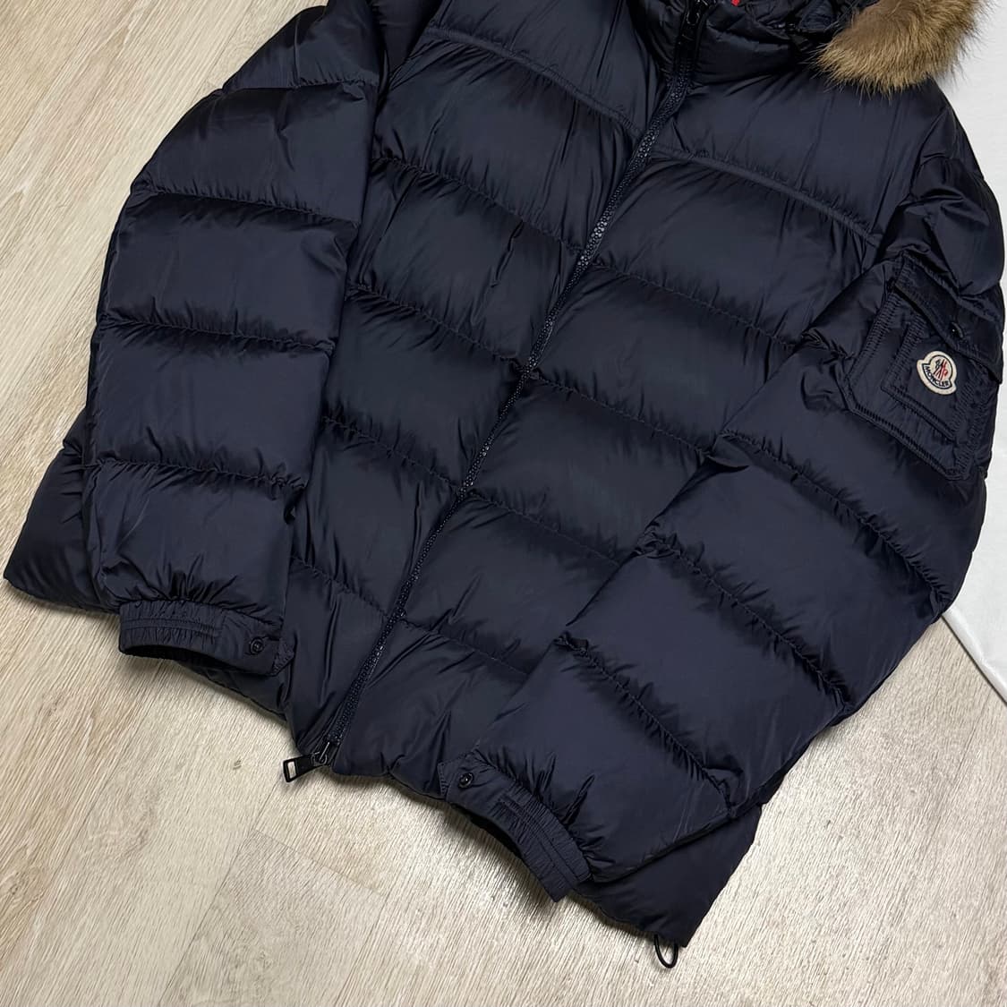 [6/새상품급] 몽클레어 마르크 패딩 풀구성 마야프 상품이미지3