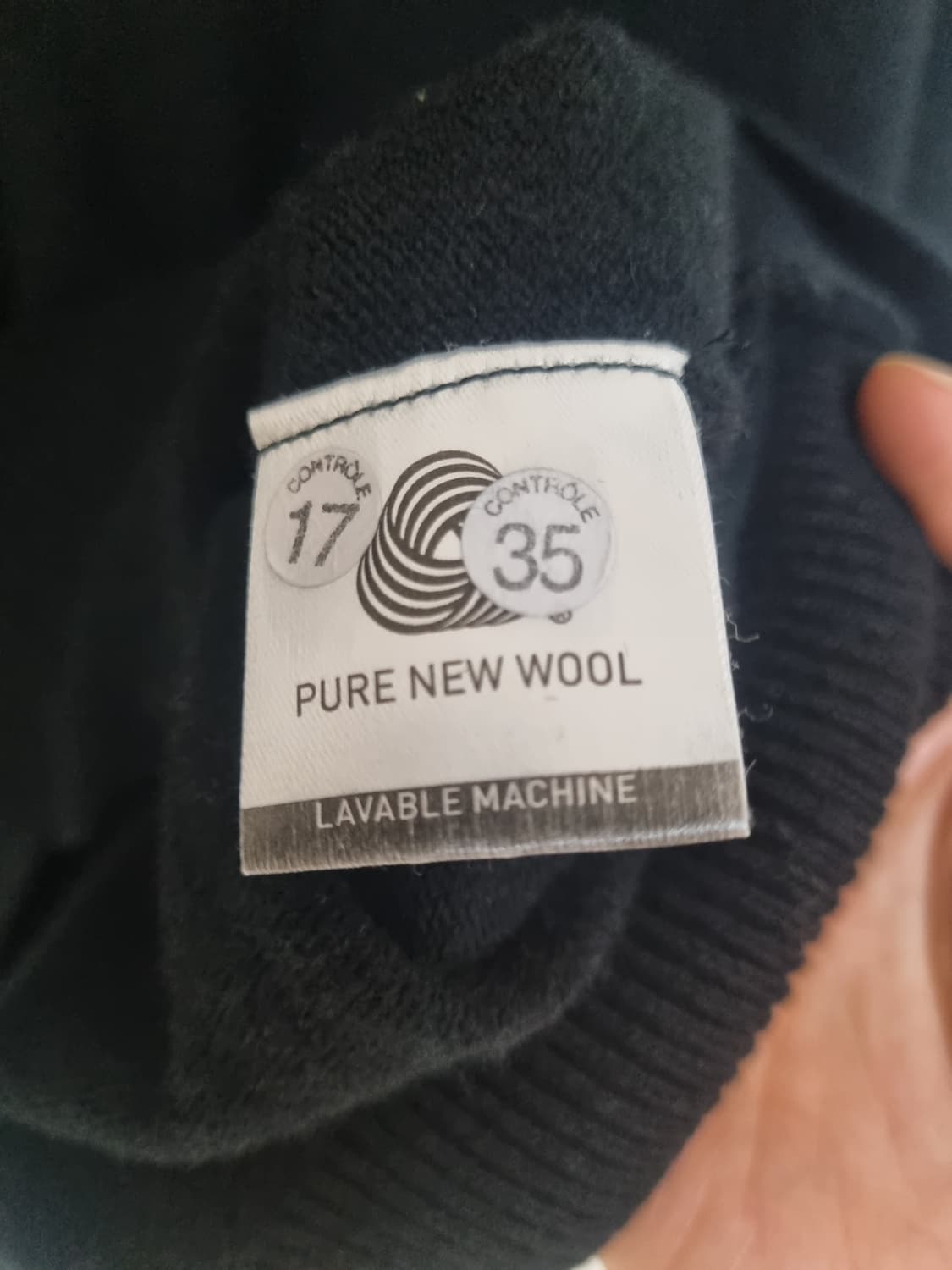 라코스테 블랙 니트 모100 상품이미지4