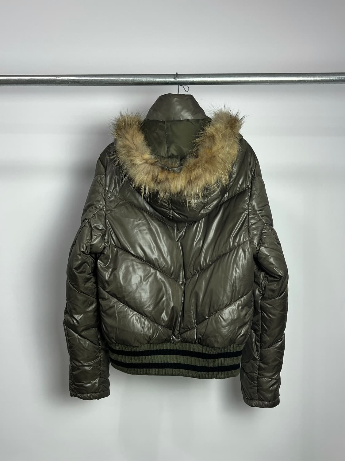 GROWTH by 인 더 애틱 패딩 상품이미지9