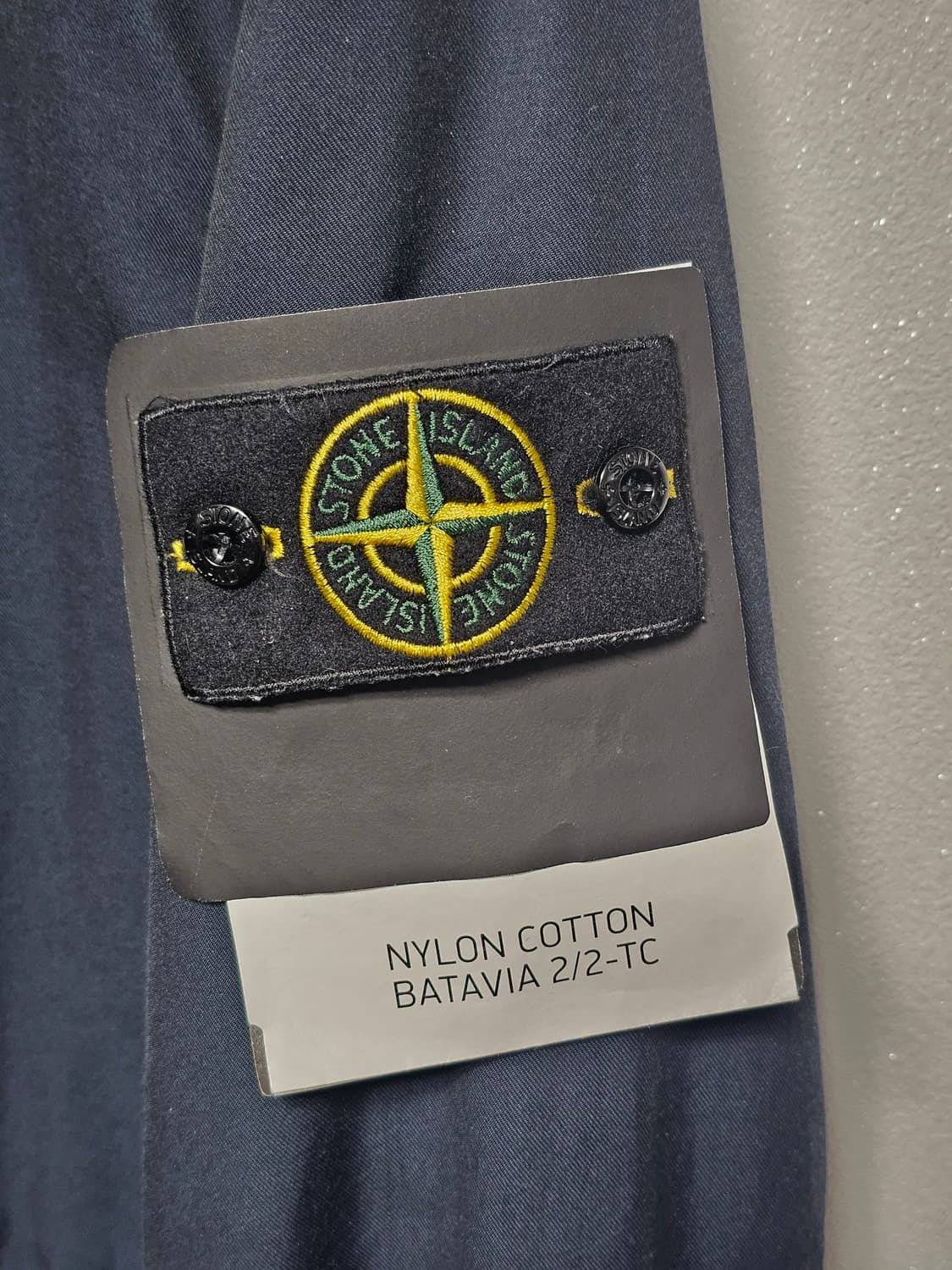 스톤아일랜드 나일론 코튼 바타비아 2/2-TC 자켓 상품이미지3