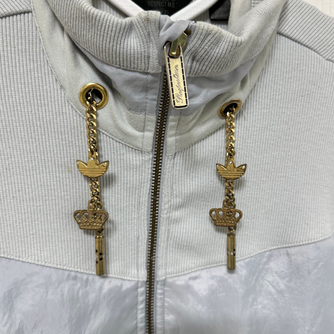 아디다스 미시엘리엇 콜라보 한정판 져지 민트 그레이 그레이 골드 왕관 상품이미지6