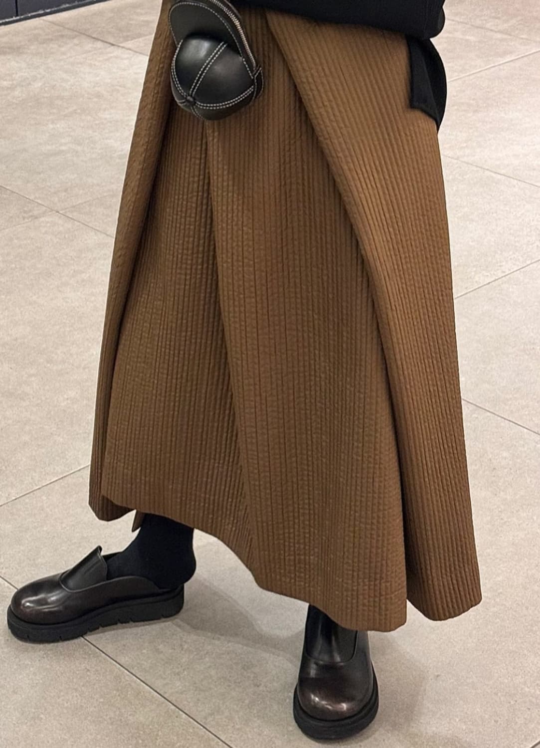 새상품) 에핑글러 패딩 오리가미 브라운 상품이미지1