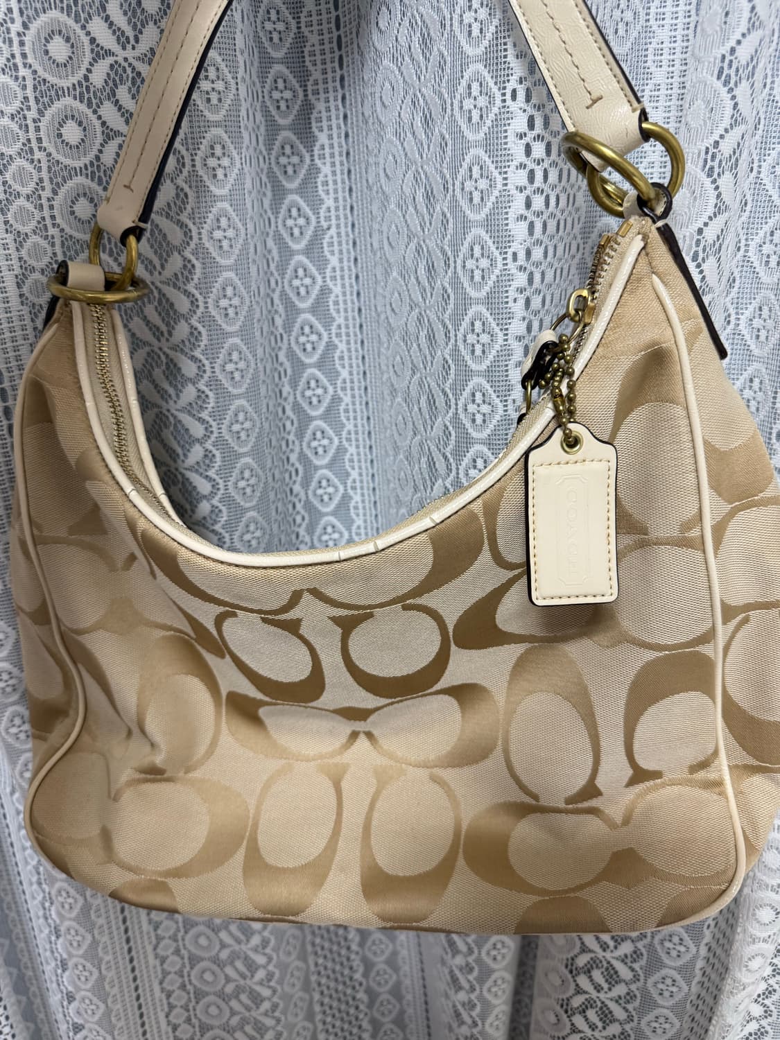 코치 갸루 숄더백 상품이미지2