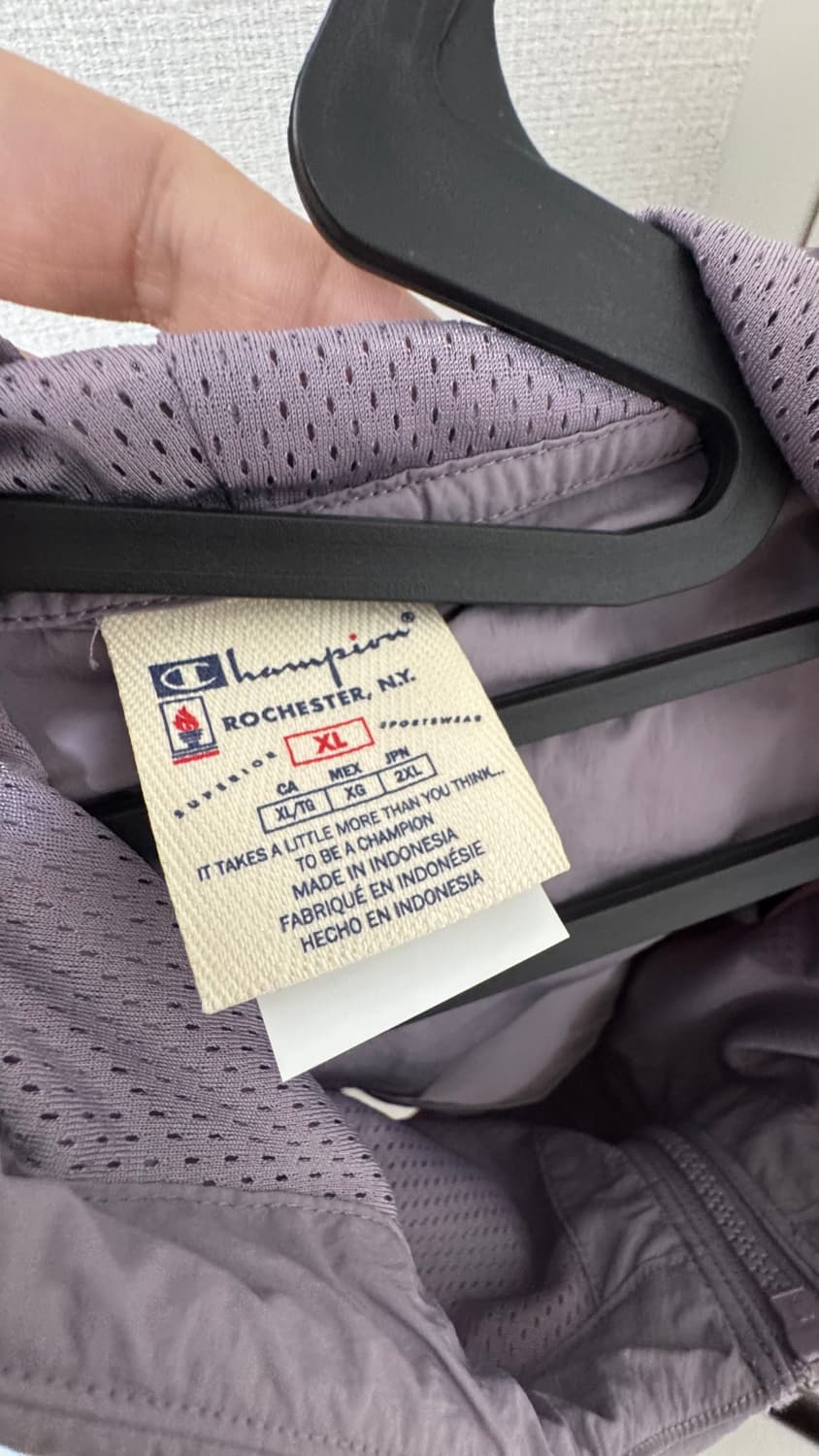[XL] 챔피온 어반 아웃피터스 익스클루시브 러닝 아노락 후드 라벤더 상품이미지5