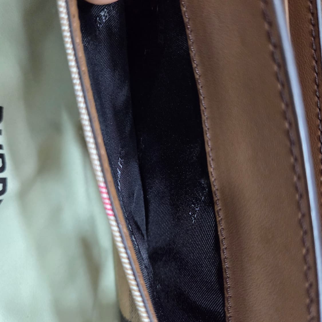 버버리 헨리 체인 크로스 상품이미지7