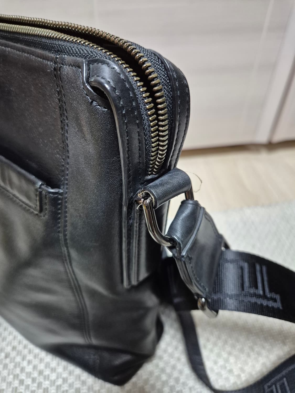 (정품) TUMI 투미 가죽 크로스백 블랙 메신저백 상품이미지8