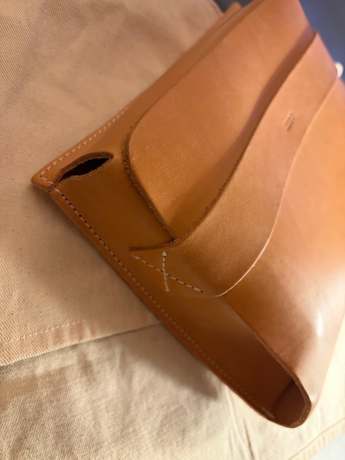 lumi 루미 소가죽 클러치 상품이미지1