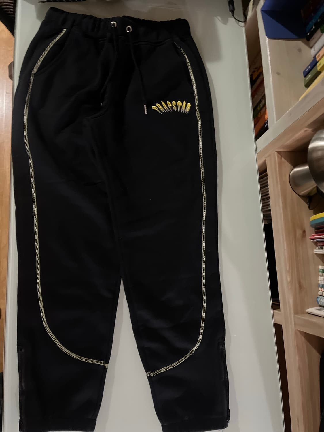 트랩스타 스웻팬츠 상품이미지1