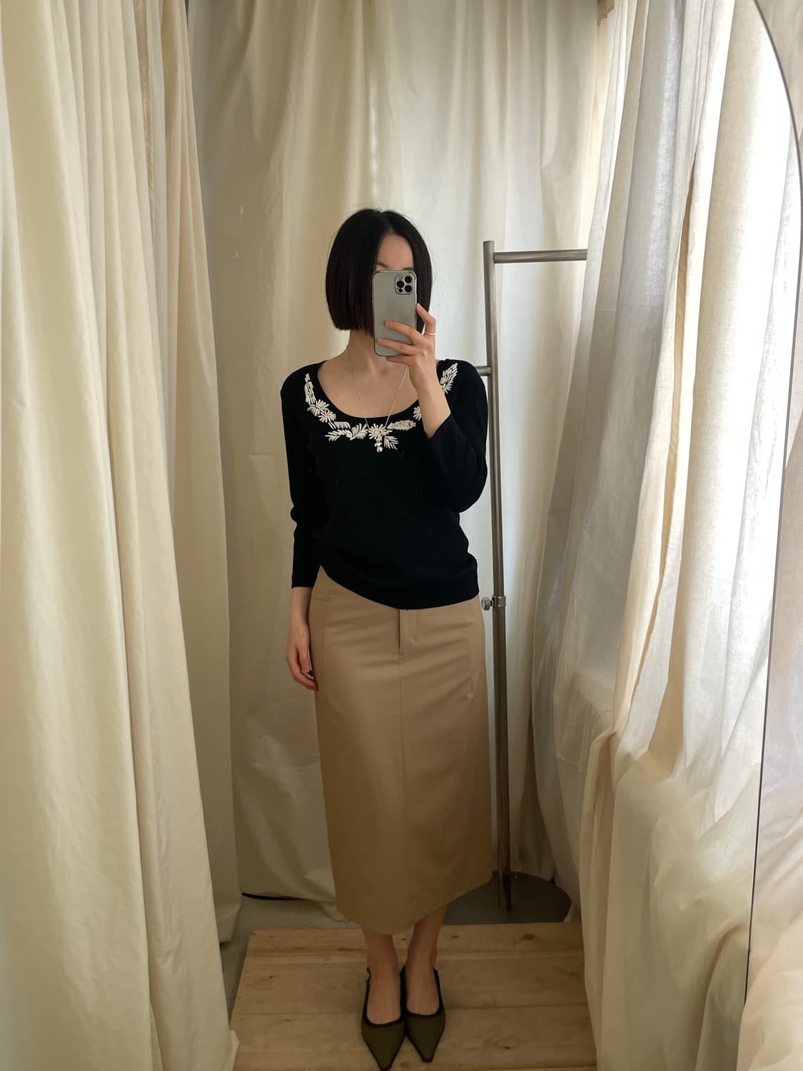Joseph A. deep u neck viscose top 상품이미지9