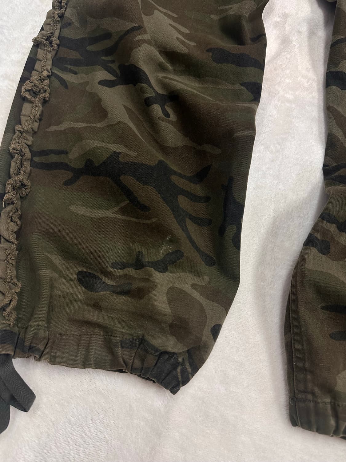 (OS)김미더영 코튼 프릴 카모 팬츠 상품이미지9