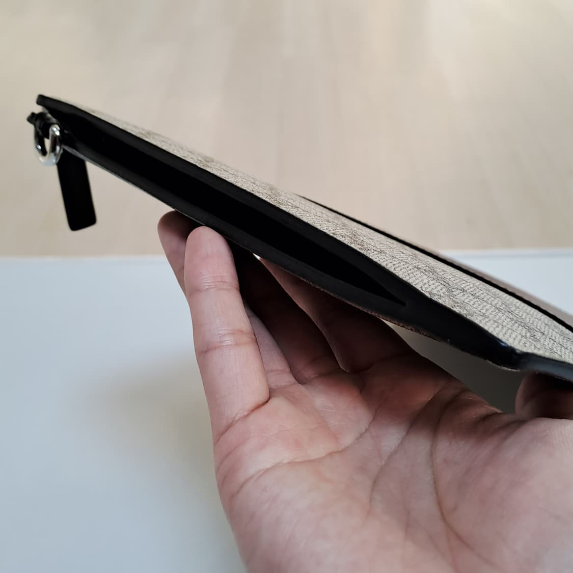 139 -> 22 [100%/정품] 구찌 에덴 GG 수프림 클러치 상품이미지9