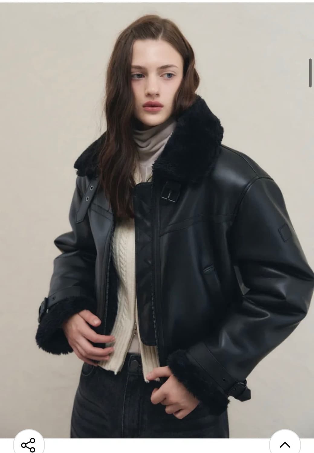 (새상품) 레더리 오블리크 오버핏 레더 무스탕 자켓 [ALL BLACK] 상품이미지3