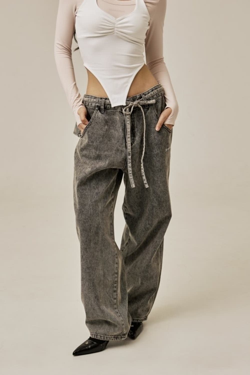 (M) 쓰리타임즈 ruffle baggy jeans 러플 배기진 상품이미지3