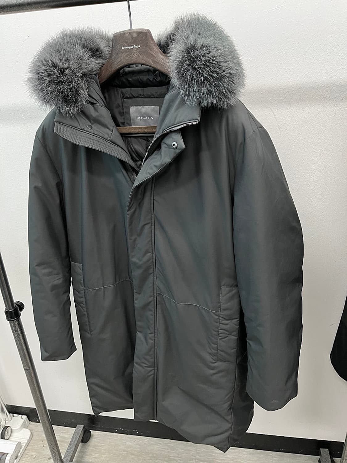 105) 로가디스 폭스퍼 구스패딩  상품이미지1