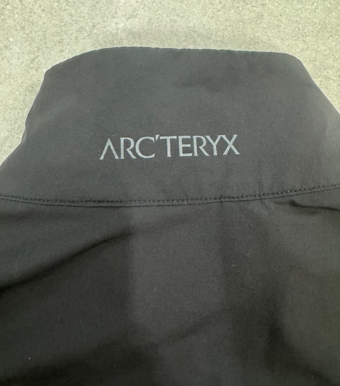 아크테릭스 감마 라이트웨이트 자켓 L 사이즈 상품이미지4
