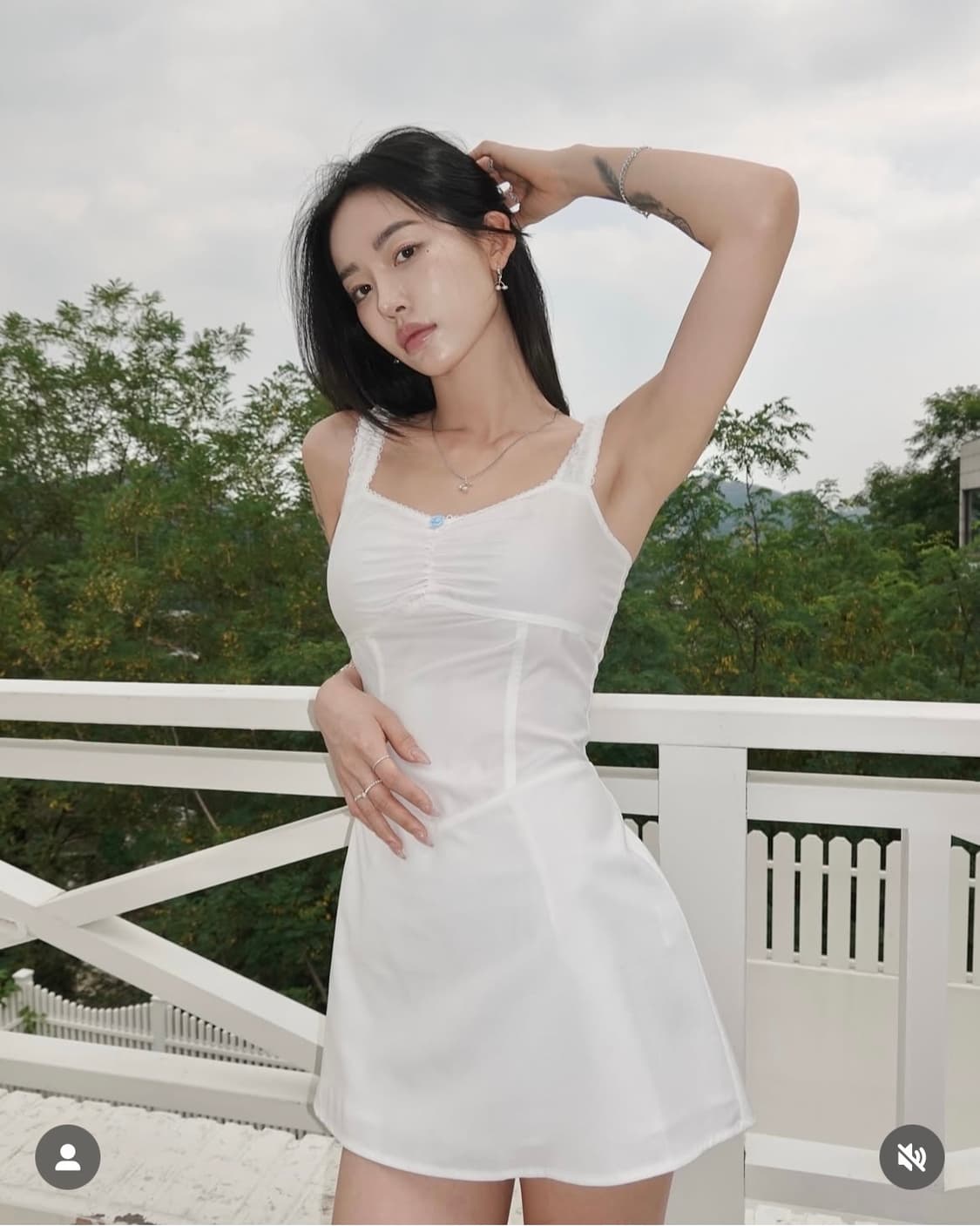 페일제이드 로즈셔링 원피스 새상품 상품이미지3