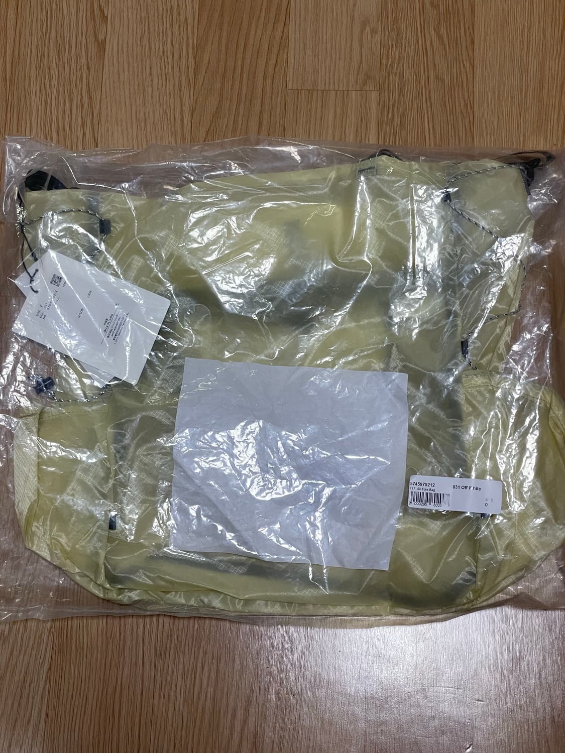 앤드원더 실 토트백 오프화이트(✨새상품) 상품이미지3