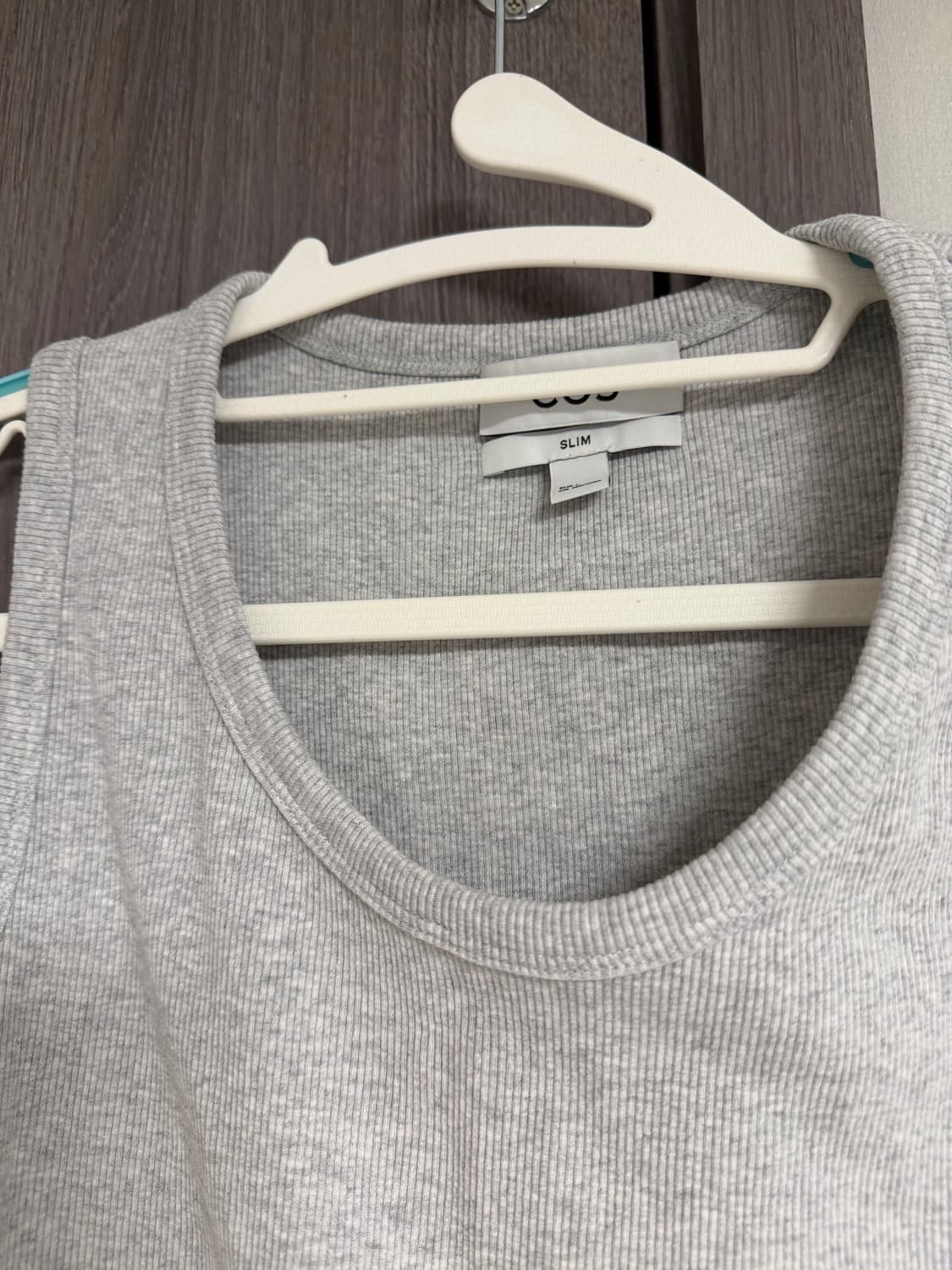 cos 슬리브리스 나시 L (100-105) 회색 멜란지 상품이미지2