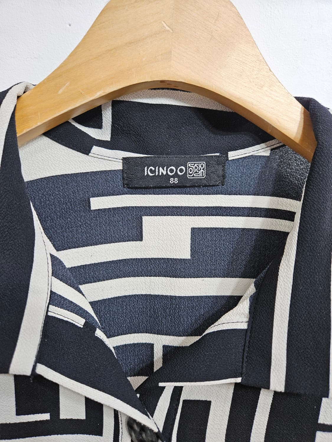 이신우(ICINOO) 기하학패턴 7부 소매 블라우스 88 상품이미지3