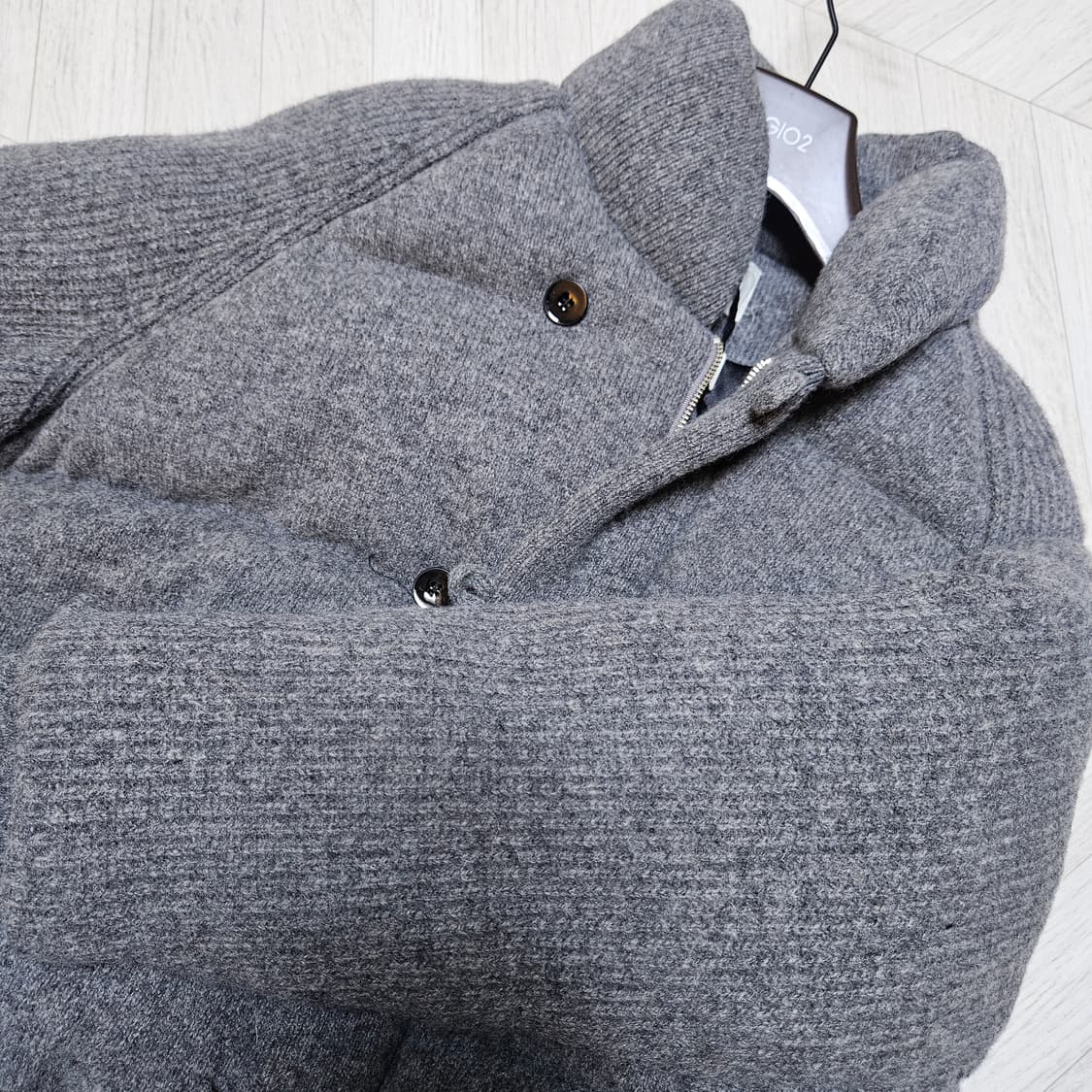 Pure shetland wool puffer jacket S 팝니다 상품이미지2