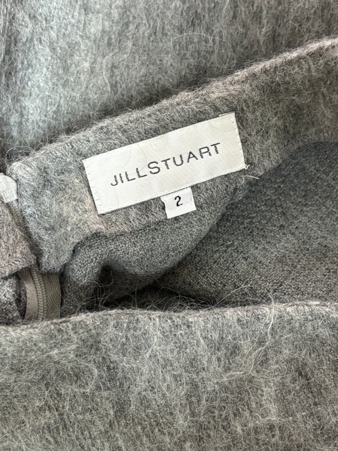 질스튜어트 헤어리 미디 스커트 상품이미지3