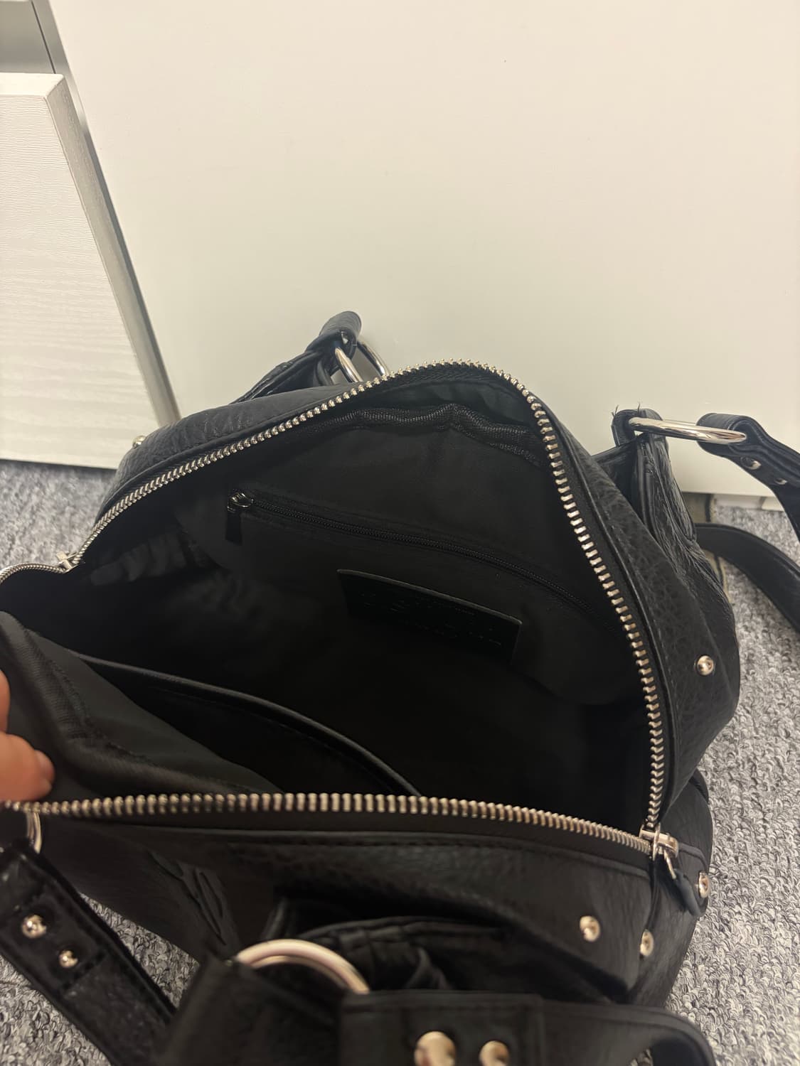 애즈온 보니타 미니백 블랙 상품이미지5