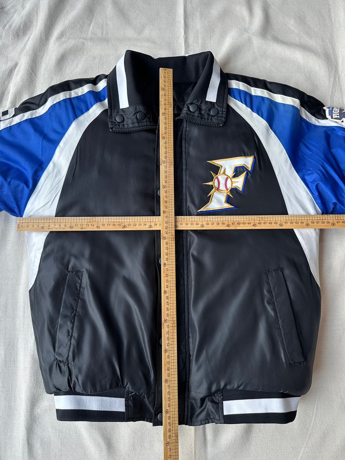 홋카이도 닛폰햄 파이터즈 스타디움 자켓 상품이미지10