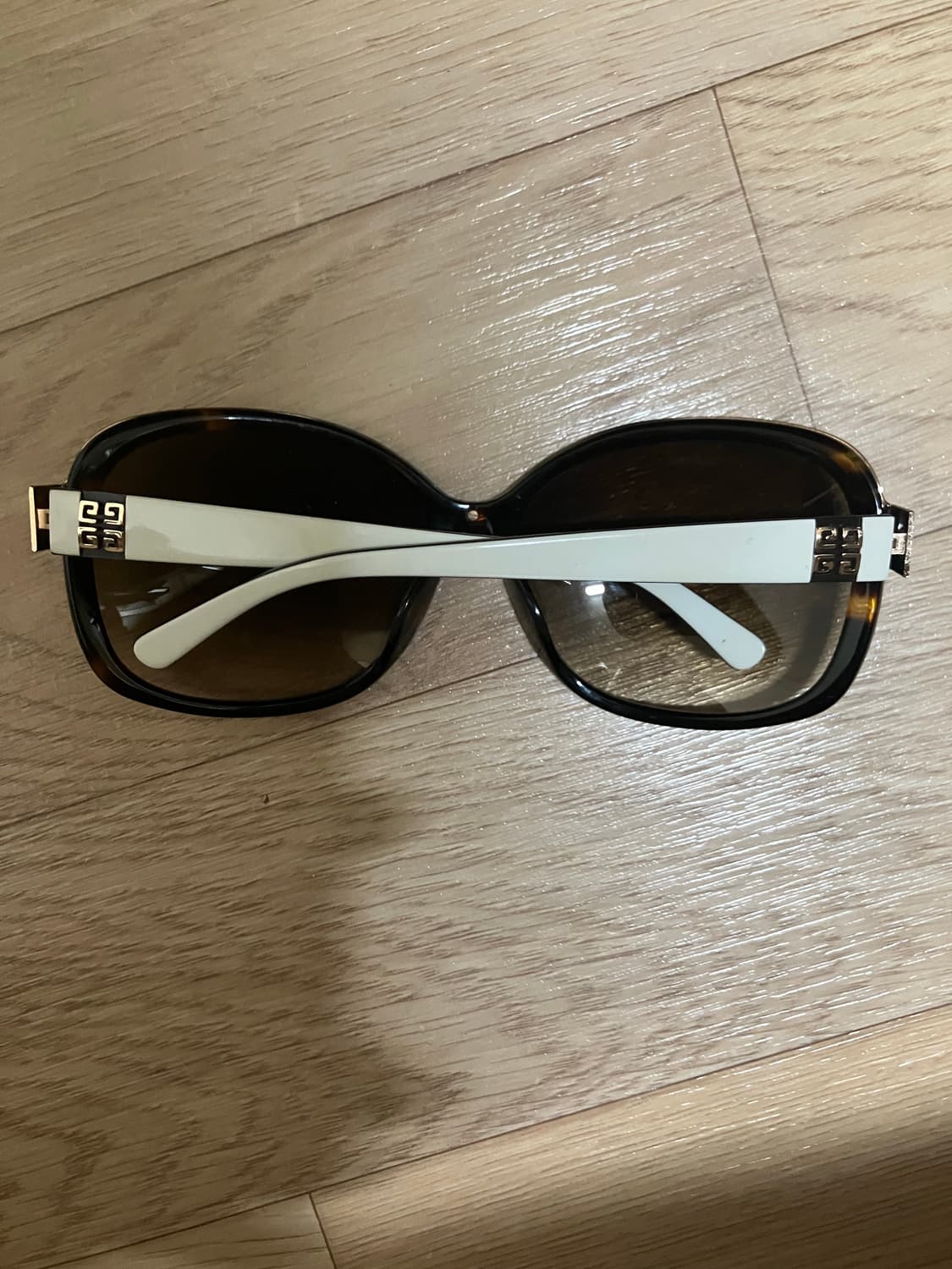 지방시 선글라스 상품이미지2