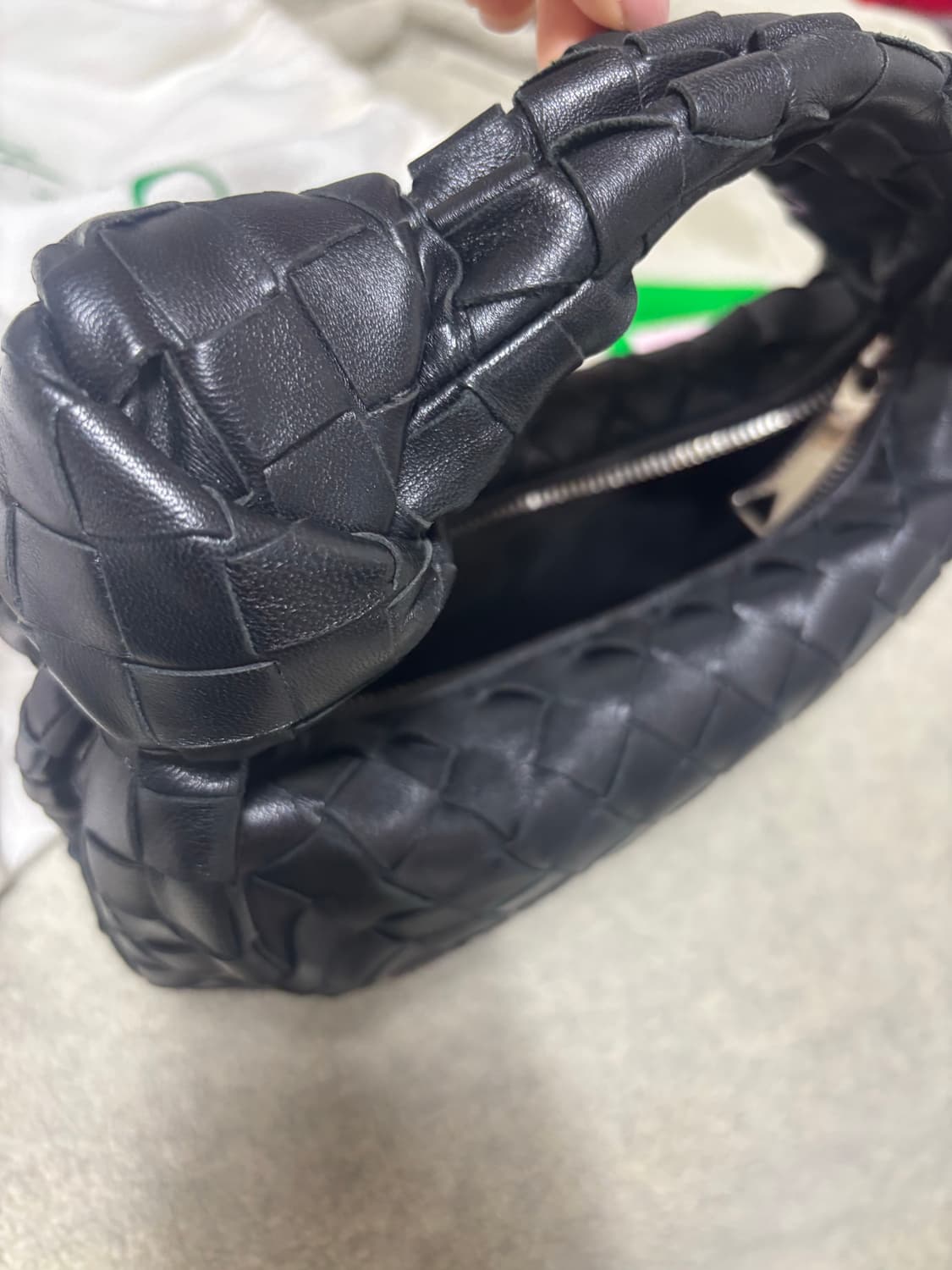 보테가베네타 조디백 미니 블랙 은장 상품이미지5