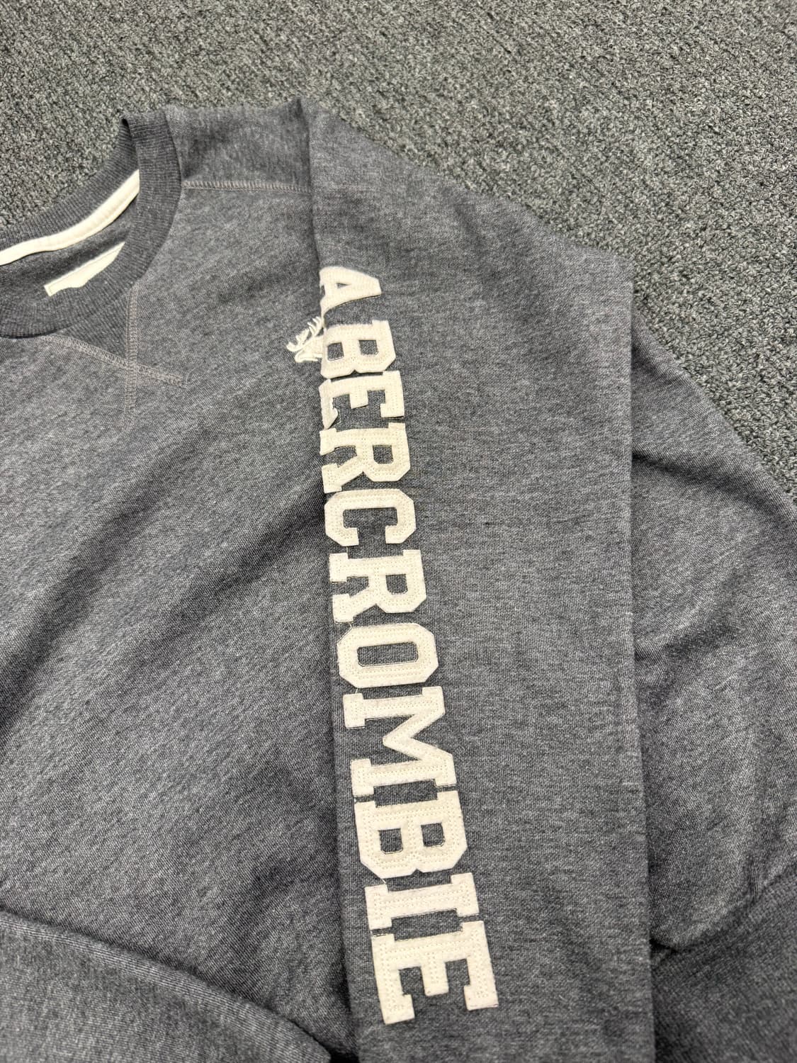 S)아베크롬비 빈티지 사이드 패치 포인트 스웻 셔츠 상품이미지3