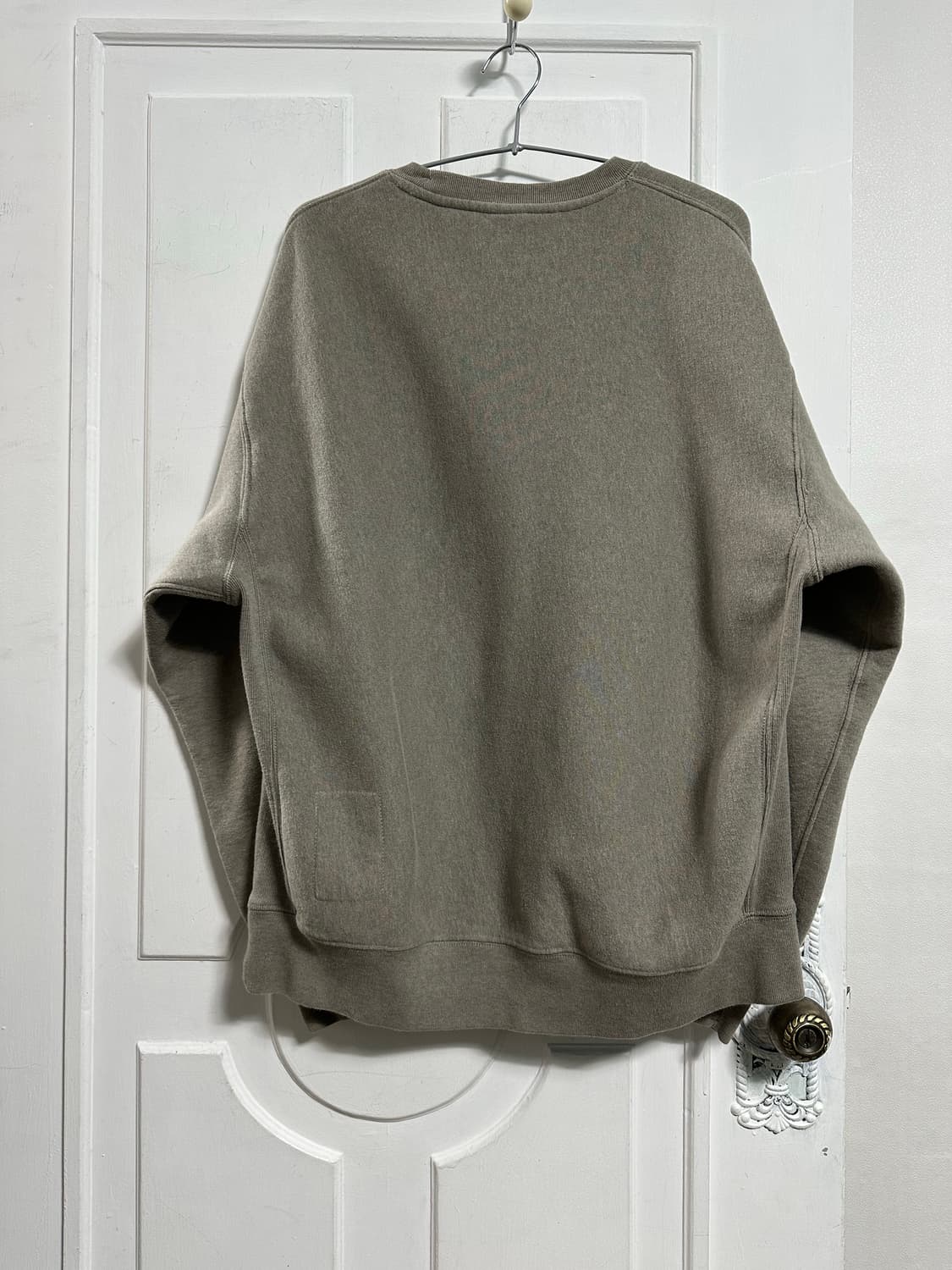 카키스 포켓 크루넥 맨투맨 상품이미지2