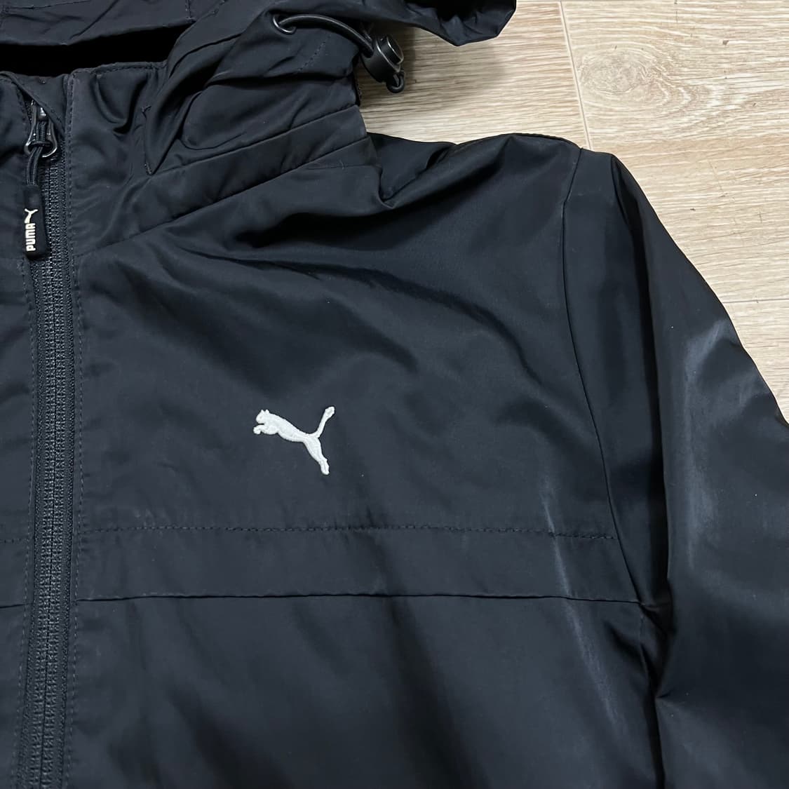 푸마 리핑캣 로고 바람막이 후드자켓 [블랙] S/90 상품이미지4