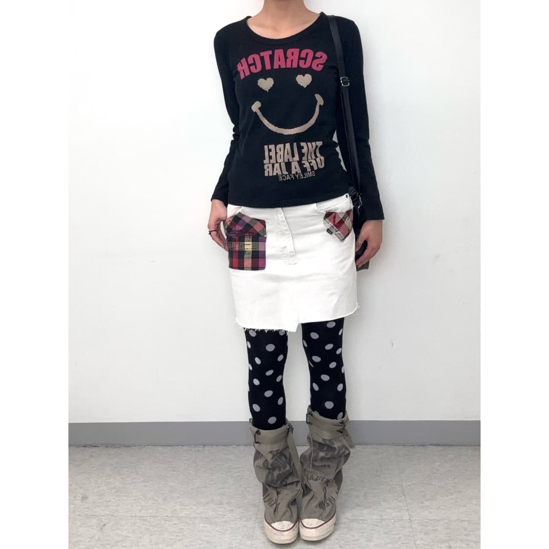 빈티지 키치 블랙 롱슬리브 상품이미지2