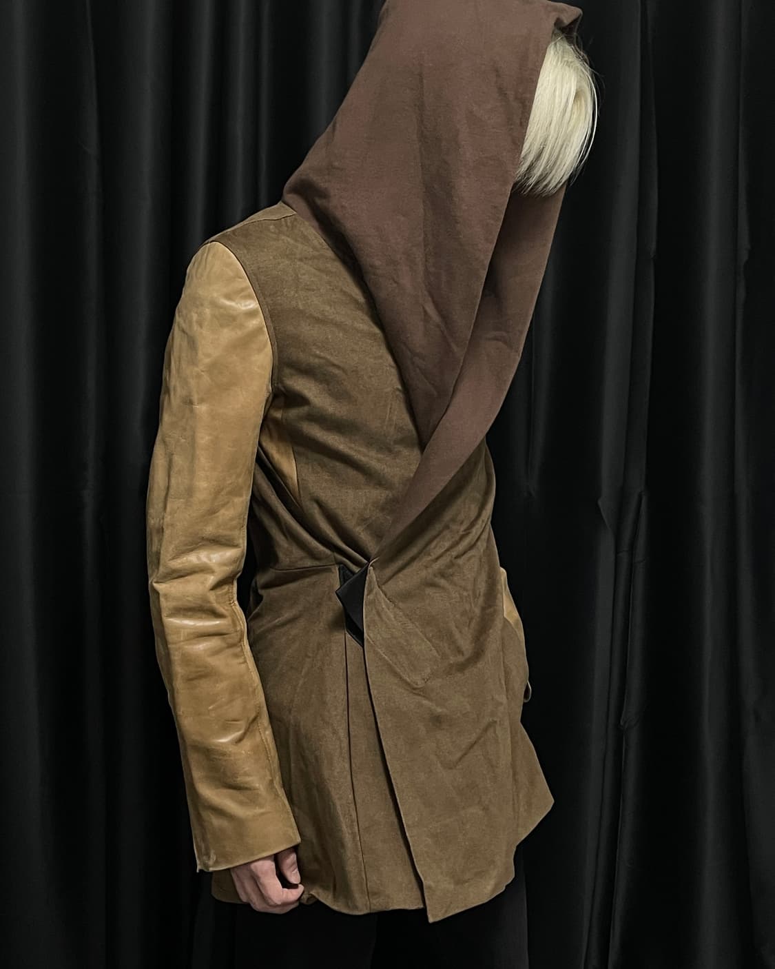Stud homme horse leather Long Drape Hood 상품이미지1