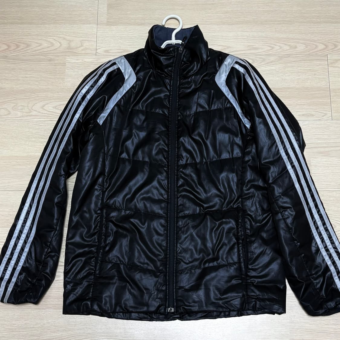 아디다스 경량패딩 블랙 져지 adidas 상품이미지1
