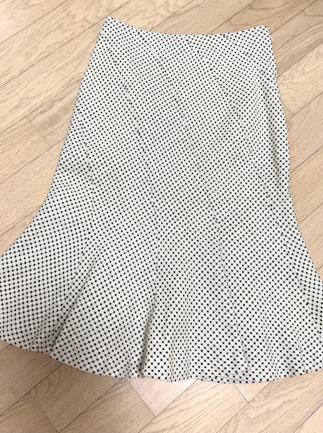 땡땡이 도트 치마 상품이미지1