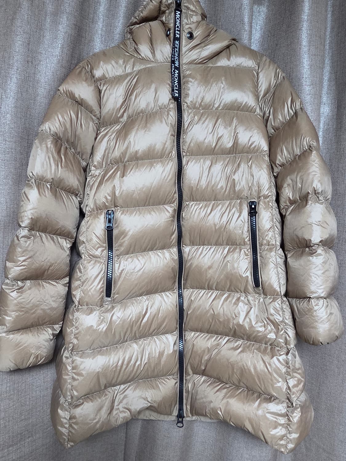 몽클로고다운패딩 3사이즈 상품이미지1