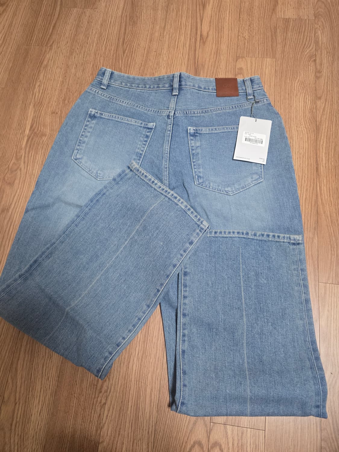 어나더오피스 kurt jeans(faded blue) 데님 2사이즈 상품이미지3
