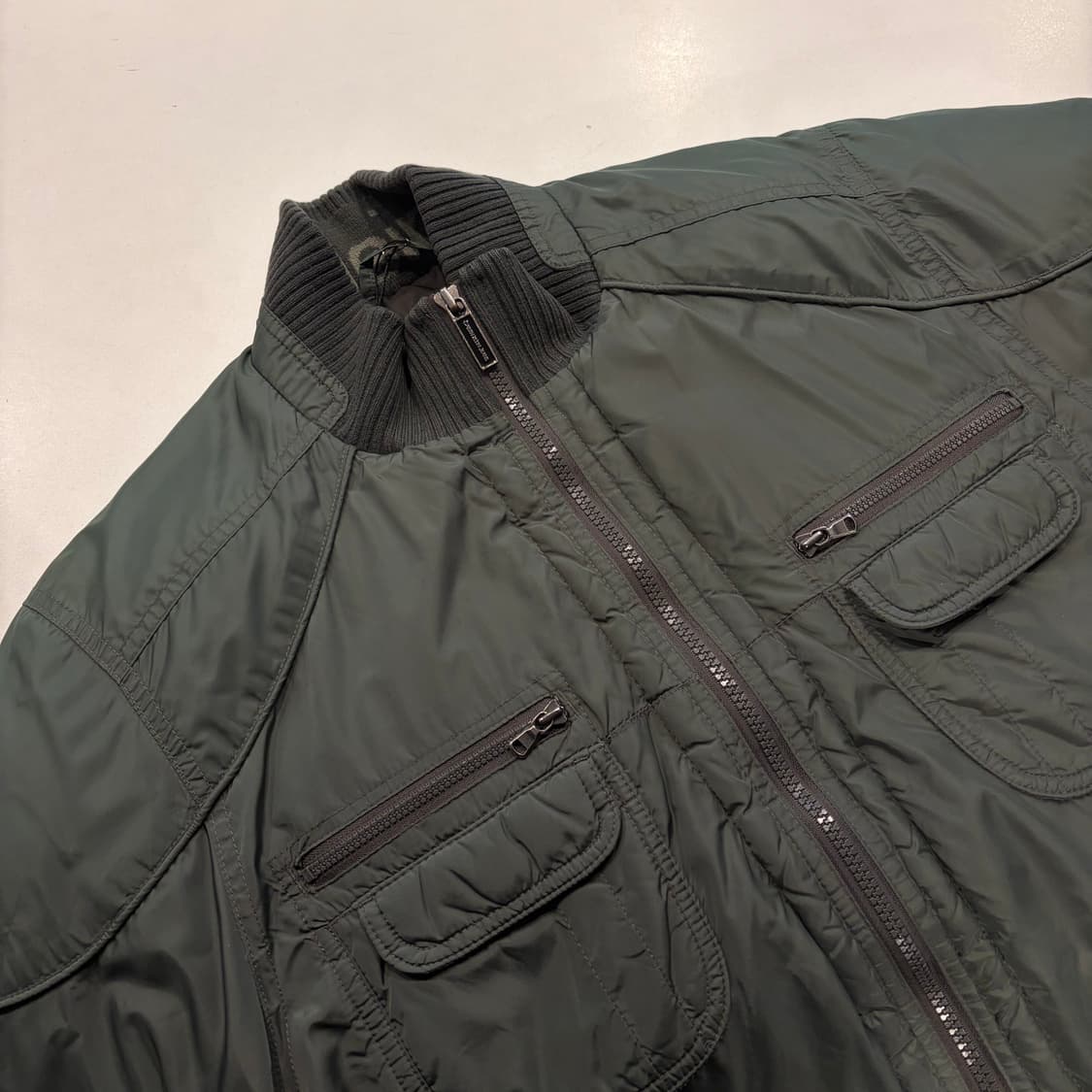 [M] 캘빈클라인 포켓 봄버 카키색 패딩 점퍼 C997 상품이미지3