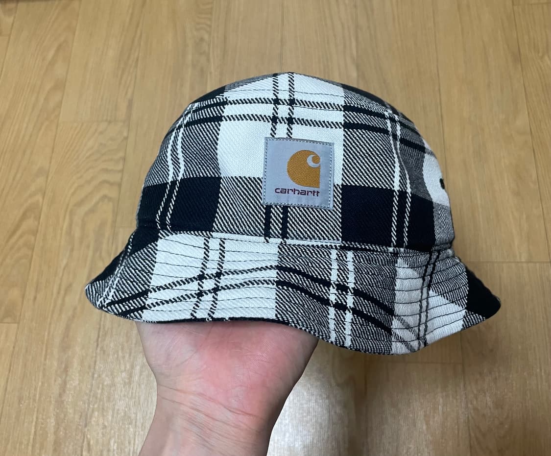 칼하트wip 버킷햇(M/L) 상품이미지1